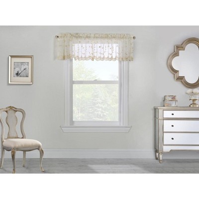 Commonwealth Habitat Grandeur Deep Scalloped Embroidery Pole Top Window ...