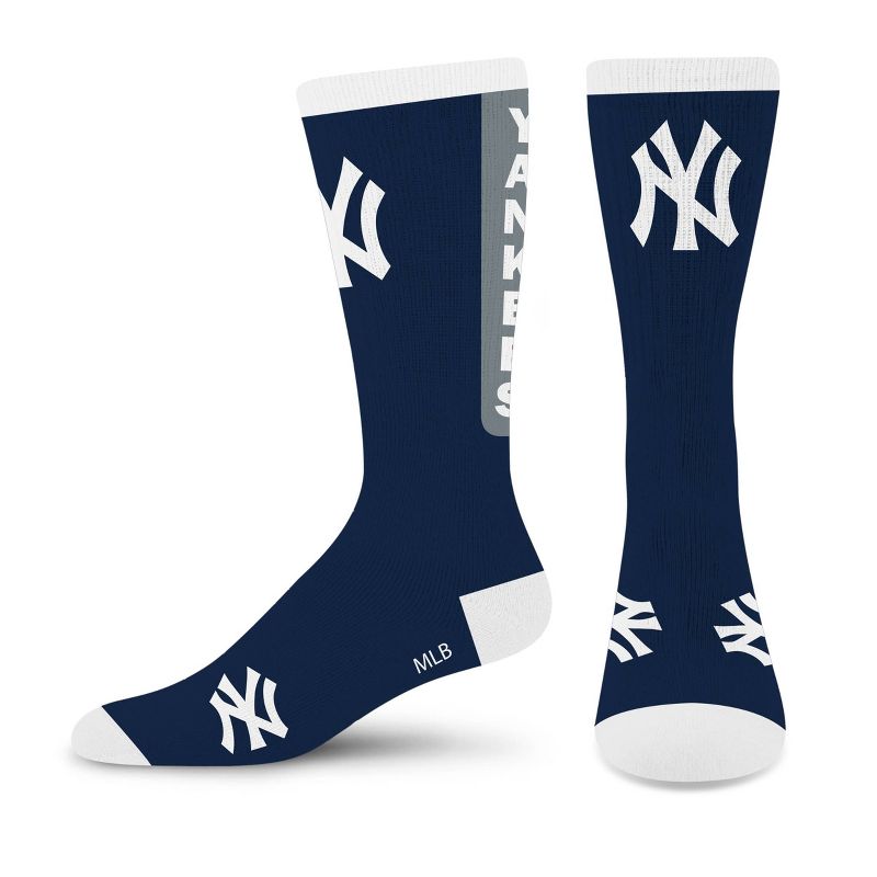 MLB New York Yankees Large Crew Socks, 1 of 4