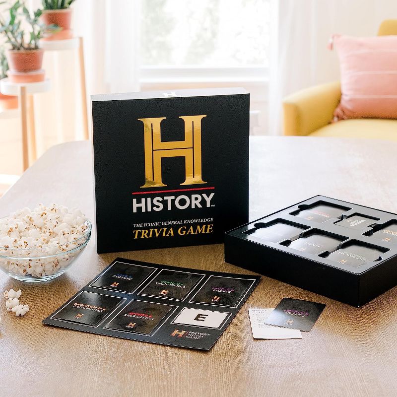 HISTORY Channel Trivia Game - The Iconic General Knowledge Trivia Game, 5 of 10
