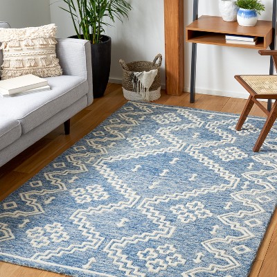 Blue and Ivory Handmade Wool 4' x 6' Tufted Rug