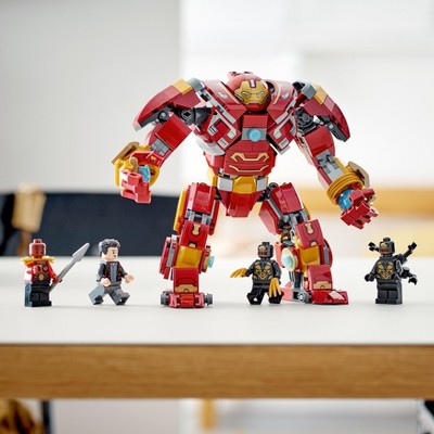 LEGO Marvel The Hulkbuster: The Battle of Wakanda Set 76247_5