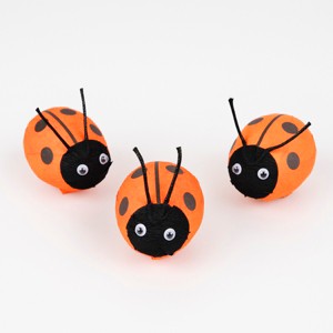 Meri Meri Ladybird Surprise Balls (Pack of 3) - 1 of 4