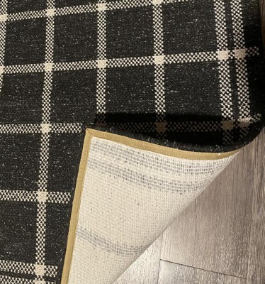 2'x3' Indoor/outdoor Woven Tapestry Rug Black - Threshold™ : Target