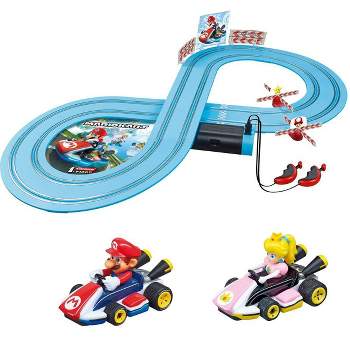 Hot Wheels Mario Kart Track Set 3 Different Tracks With Mario Kart Vehicles  And Nemesis From Video Game (Styles May vary)