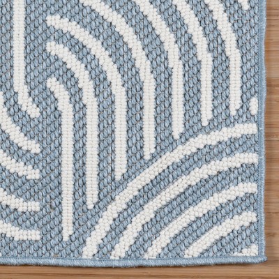 Blue and White Geometric 6' x 9' Flat Woven Polyester Area Rug