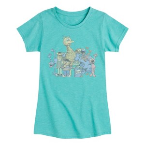 Girls' - Sesame Street - SS Group Fitted Short Sleeve Graphic T-Shirt - 1 of 4