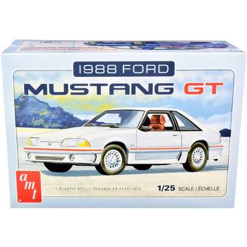 Skill 2 Model Kit 1988 Ford Mustang GT 1/25 Scale Model by AMT