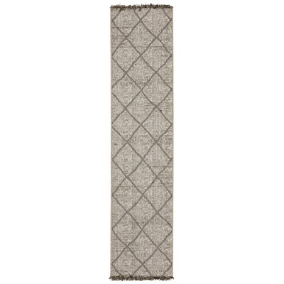 Oriental Weavers Gillian 4926A Beige/ Black Indoor/Outdoor Area Rug - 1'10" x 7'6"
