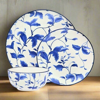 Blue and White Porcelain Dinnerware Set, Service for 4