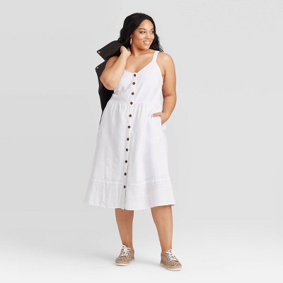 white sleeveless dress plus size