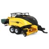 ERTL 1/32 New Holland Big Baler 340 PLUS with 6 Square Bales 61015 - 2 of 4
