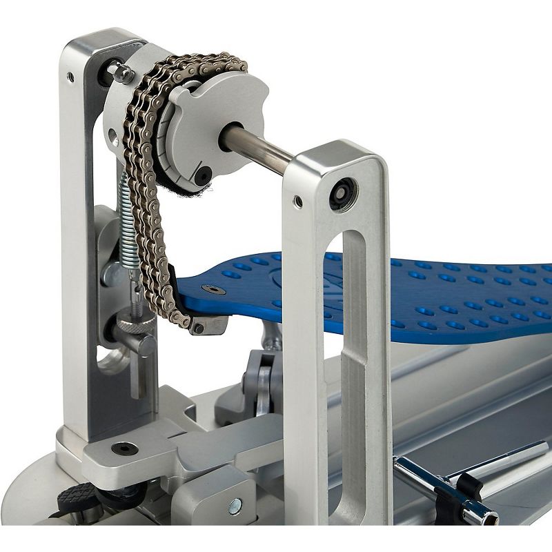 DW Colorboard Machined Chain Drive Single Bass Drum Pedal with Blue Footboard, 2 of 6