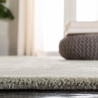 Handmade Gray Round Tufted Wool and Viscose Rug