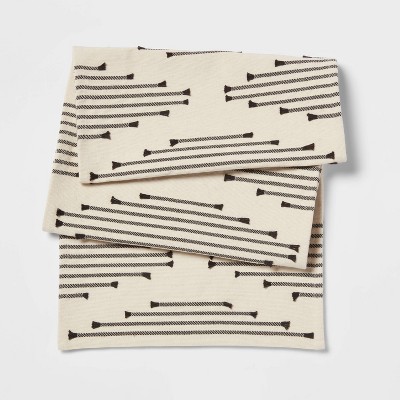 72" x 14" Cotton Modern Diamond Table Runner - Threshold™