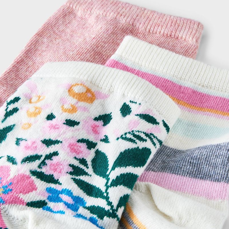Women&#39;s 3pk Bright Floral Print Ankle Socks - A New Day&#8482; Ivory/Pink/Green 4-10, 4 of 5