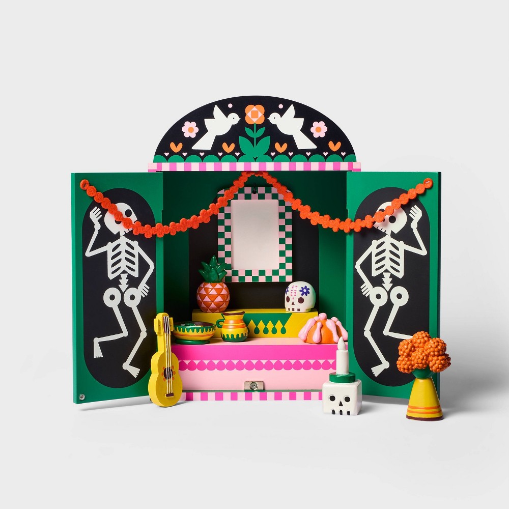 Día de Muertos Mini Ofrenda