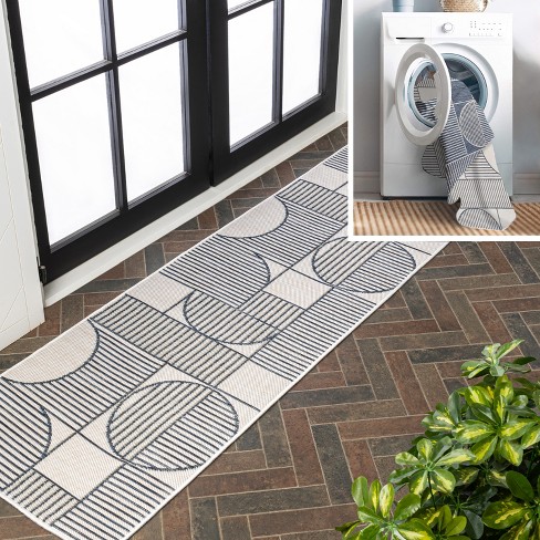 JONATHAN Y Arielle Mid-Century Modern Geometric Lines Reversible Machine-Washable Indoor/Outdoor Area Rug - image 1 of 4