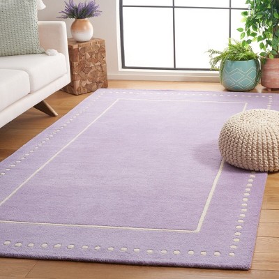 Handmade Lavender and Ivory Wool Tufted Area Rug, 4' x 6'