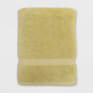 Soft Solid Bath Towel Green - Opalhouse