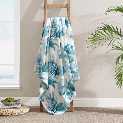 Waimea Bay Green Ultra Soft Plush Fleece Throw Blanket 50" x 70"
