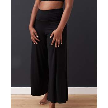 Yogalicious - Women's Nude Tech Elastic Free High Waist Flare Yoga Capri  With Front Splits - Black - Small : Target