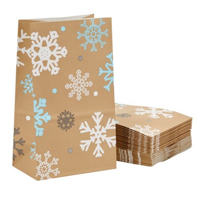 Juvale 36 Pack Winter Snowflake Gift Bags, Small Christmas Paper Treat Bags for Holiday Party Favors, 5 x 8.7 x 3.2 In