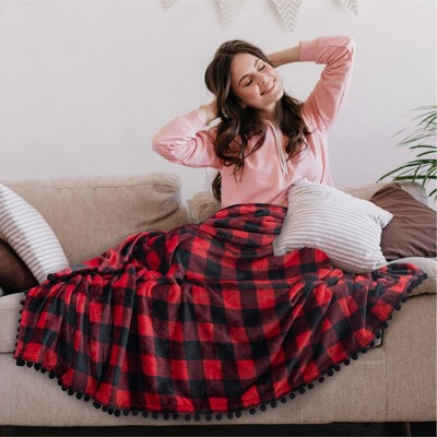 Pom Pom Fringe Twin Fleece Blanket in Plush Red