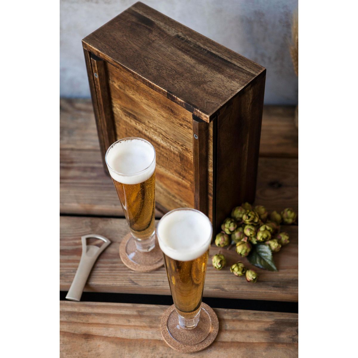 Picnic Time Pilsner Craft Beverage Set with 2 Glasses - thumbnail 5