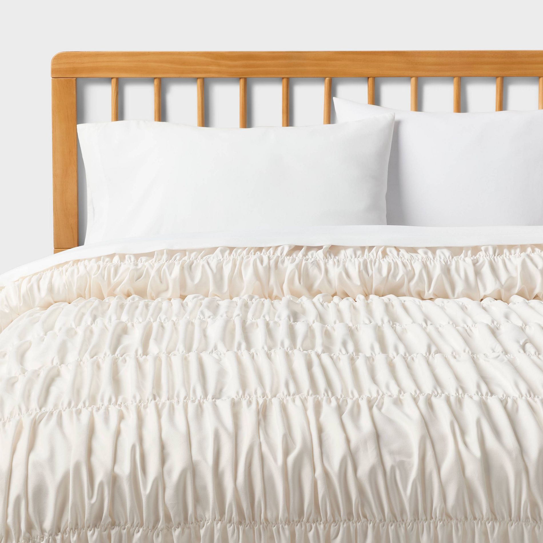 Twin/Twin XL Ruched Comforter Ivory for Dorm - Room Essentials™