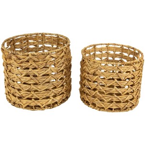 Northlight Set of 2 Wood-tone Open Fishtail Water Hyacinth Baskets with Built-in Handles15.75" - 1 of 4