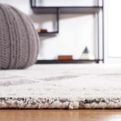 SAFAVIEH Abstract Malcolm Trellis Area Rug, Ivory/Grey, 4' x 6'