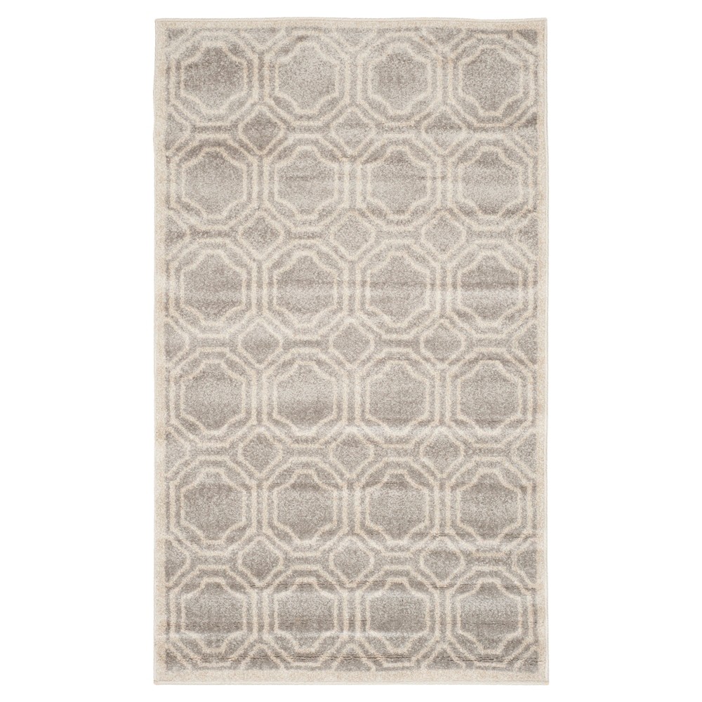 Amala 3'X5' Indoor/Outdoor Rug - Light Gray/Ivory - Safavieh