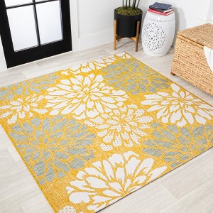 JONATHAN Y Zinnia Modern Floral Textured Weave Indoor/Outdoor Area Rug - 1 of 4