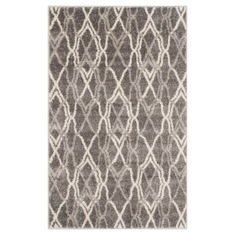 Toulouse 2'6inx4' Indoor/Outdoor Rug - Gray/Light Gray - Safavieh