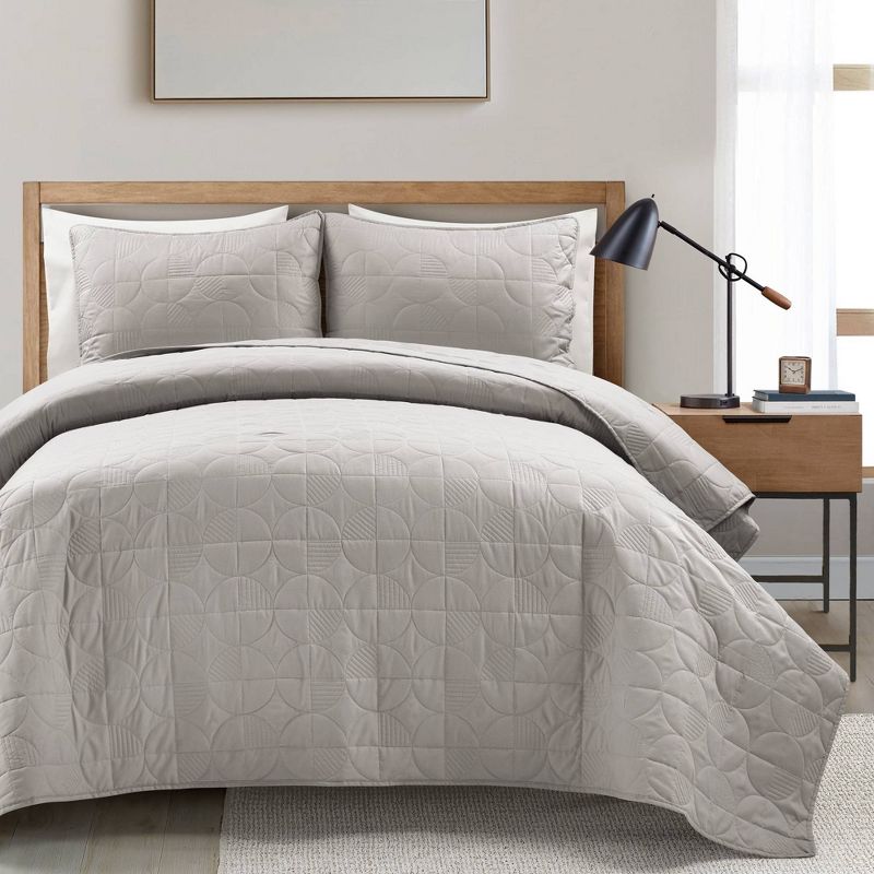 Lush Décor 3pc Mid Century Circle Reversible Oversized Cotton Quilt Bedding Set Gray, 1 of 7