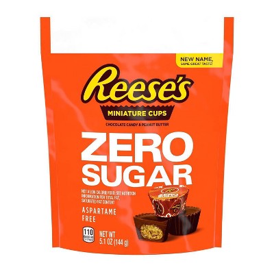 Reese's Zero Sugar Chocolate Candy and Peanut Butter Miniature Cups Pouch - 5.1oz