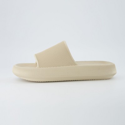 CUSHIONAIRE Men's Feather cloud recovery pool slide with +Comfort