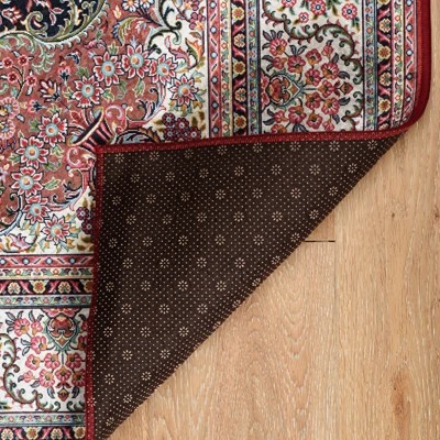 Red and Ivory Rectangular Silk-Feel 5' x 7' Rug