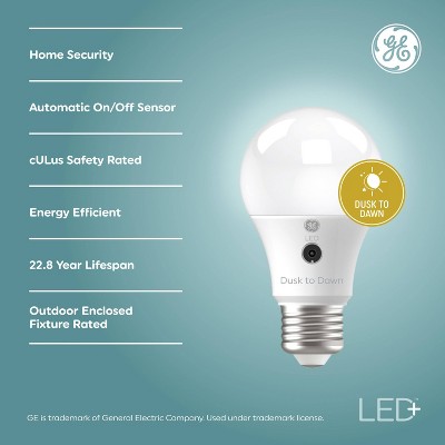 White Frosted LED Dusk to Dawn Outdoor Bulb