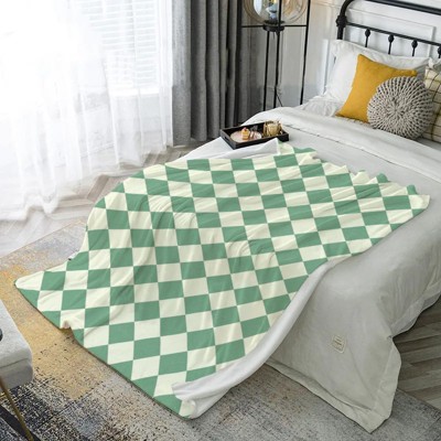 Soft Flannel All-Season Cozy Throw with Green & Checkered Design, for Bed, Sofa, Camping, Living Room & Office Decor, Christmas Gift