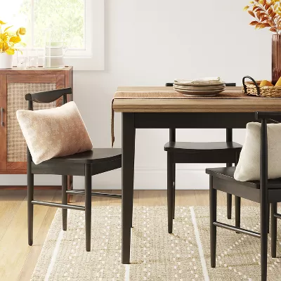 Dining shop set target