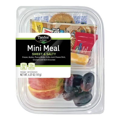 Taylor Farms Mini Meal Sweet & Salty Snack Tray - 6.37oz