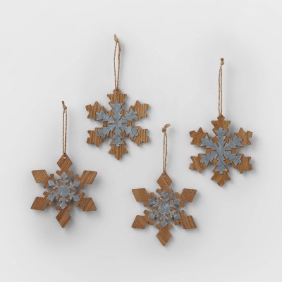 4ct Wood Snowflake Christmas Ornament Set - Wondershop™