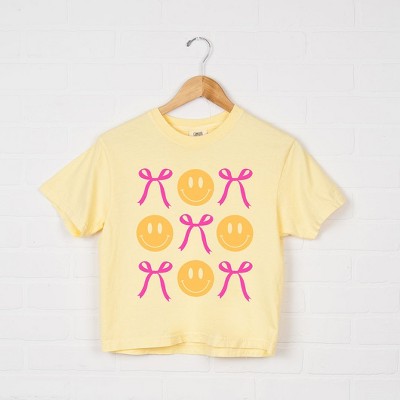 Simply Sage Market Women's Bows and Smiley Coquette Chart Short Sleeve Relaxed Fit Cropped Graphic Tee - L - Butter