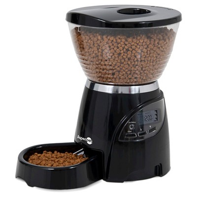 pet food dispenser