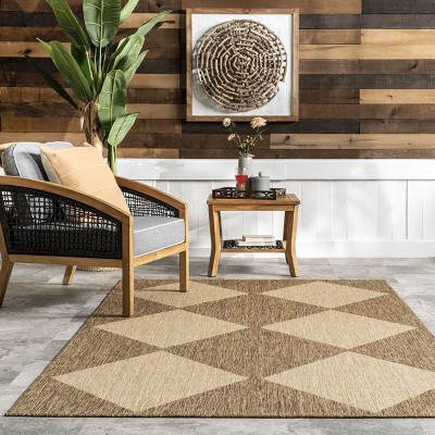 Grandeur Beige Synthetic 8' x 10' Transitional Indoor/Outdoor Rug