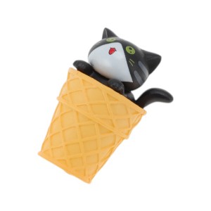 Unique Bargains Decorative Magnets Magnetic Fridge Sticker Irregular Shape Cat with Open Mouth Eating Ice Cream Polyvinyl Chloride 1Pc - 1 of 3