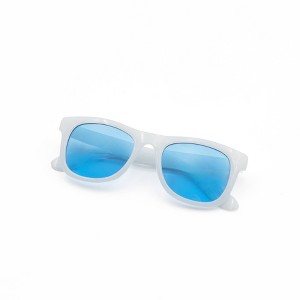 Sunglasses Color Change - Bullseye's Playground™ - 1 of 3