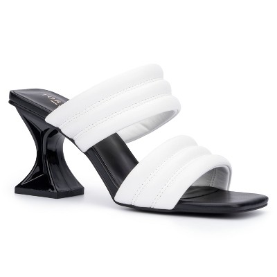 Torgeis Women's Chenille Heels