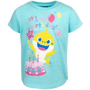 Pinkfong Baby Shark Daddy Mommy Graphic T-Shirt Yellow - 1 of 4